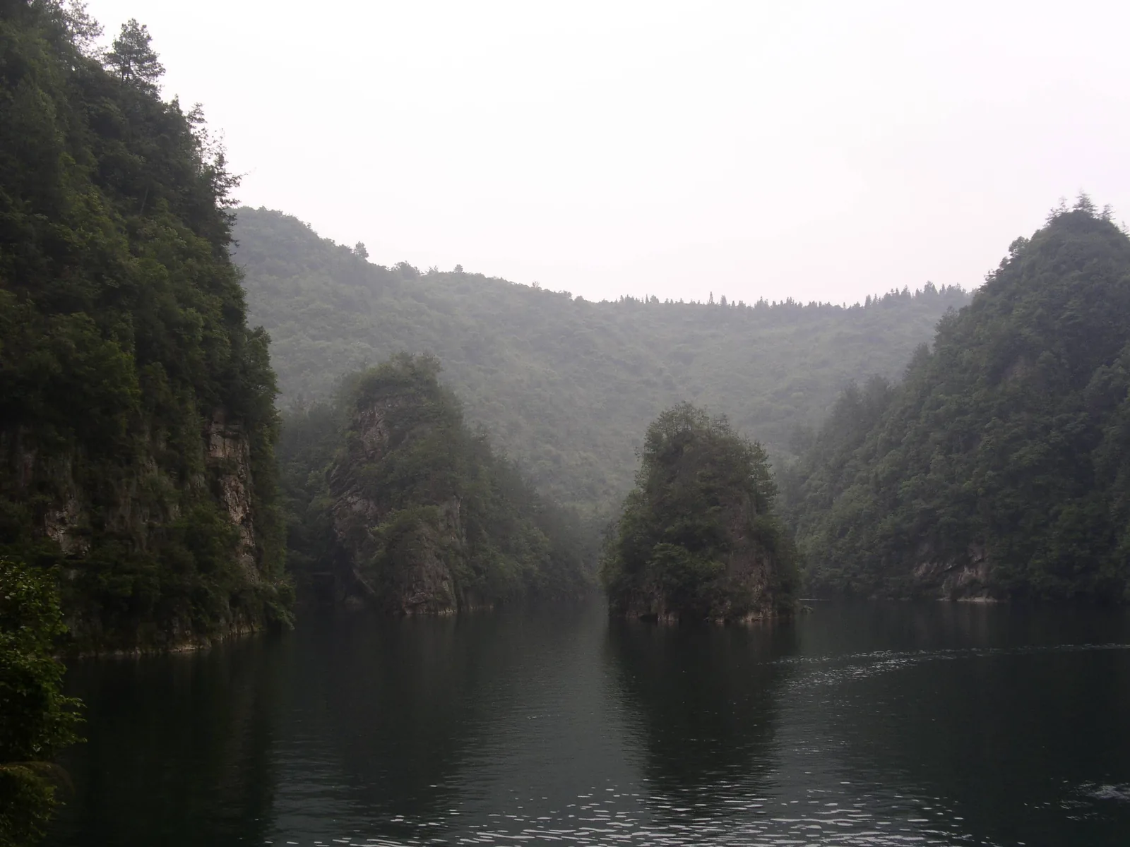 宝峰湖旅游攻略